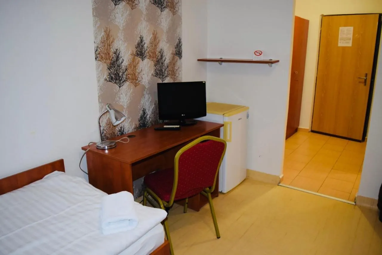 Lc - Hotel אוסטרבה