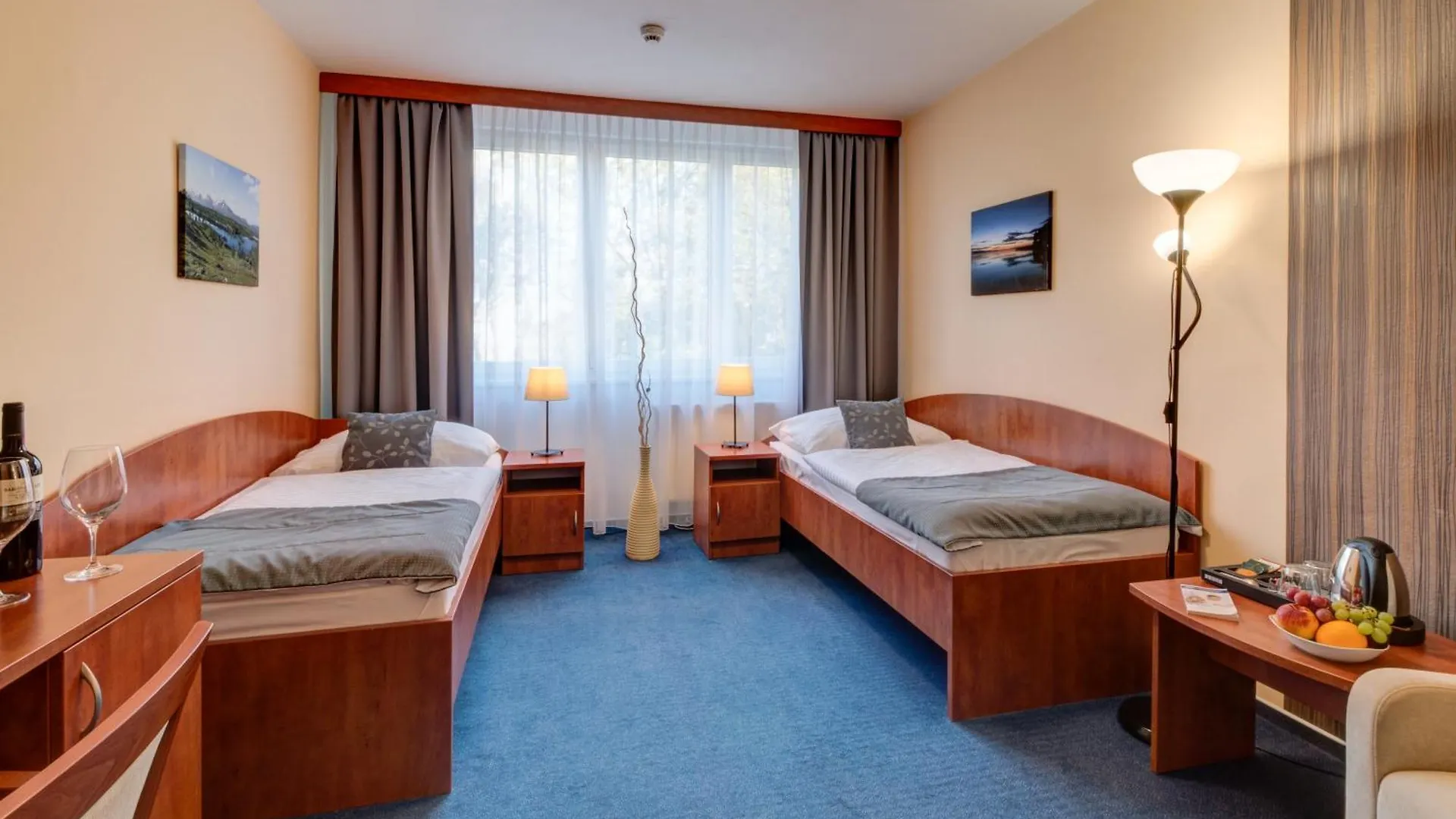 Lc - Hotel אוסטרבה